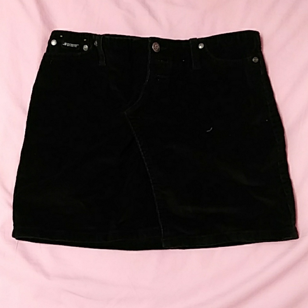 🌷 Beautiful Mini Skirt - Picture 2 of 6